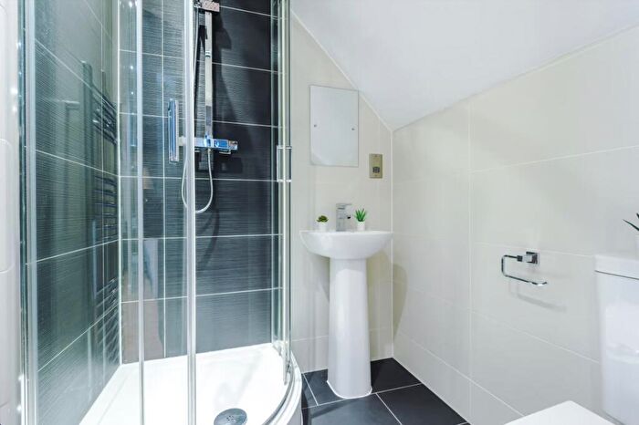 1 Bedroom Flat To Rent In Upper New Walk, Leicester, LE1