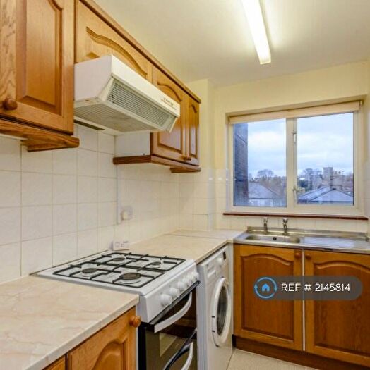 2 Bedroom Flat To Rent In Denbigh House, Norwich, NR2