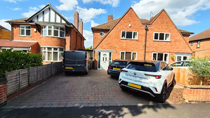 3 Bedroom Semi Detached House For Sale In Greengate Lane, Birstall, LE4