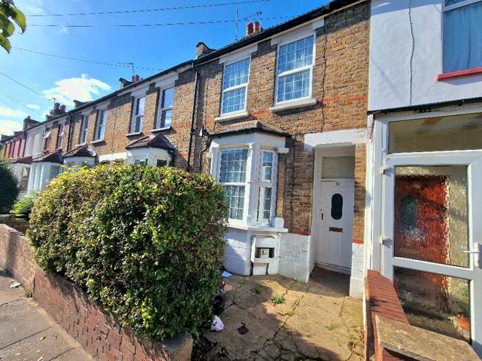 3 Bedroom Terraced House To Rent In Sheldon Road, Edmonton, N18