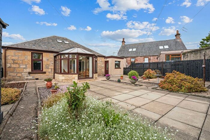 3 Bedroom Detached House For Sale In Fairfield, Sauchie, FK10