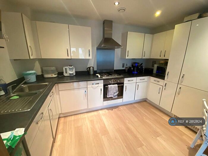 2 Bedroom Flat To Rent In Code Court, London, NW2