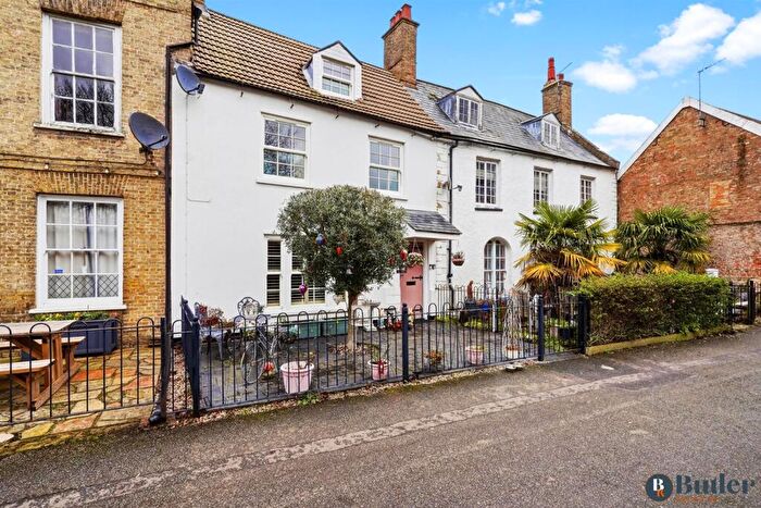 3 Bedroom Terraced House For Sale In West End, March, PE15