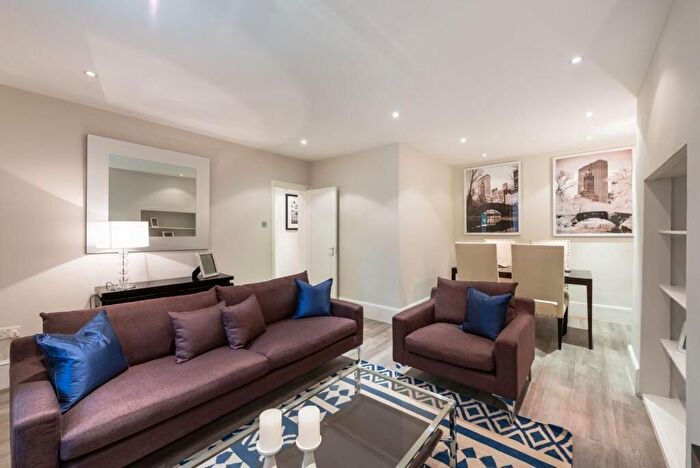 2 Bedroom Flat To Rent In Netherhall Gardens, Hampstead, NW3