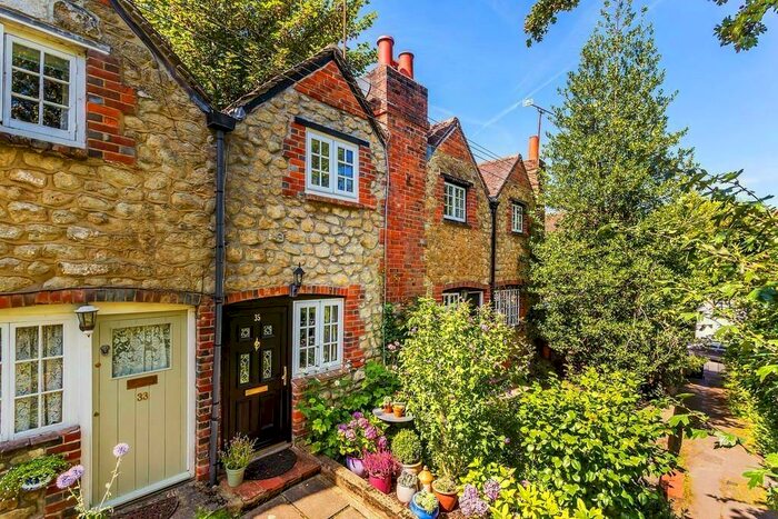 1 Bedroom Cottage To Rent In High Street, Oxted, RH8