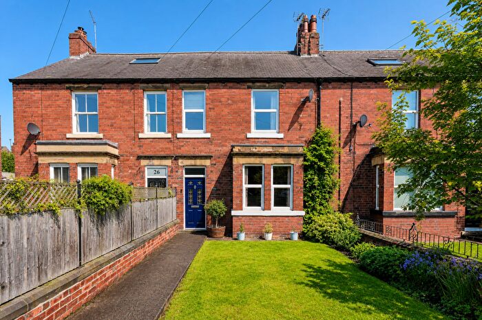3 Bedroom Terraced House For Sale In Wetherby Road, Tadcaster, LS24