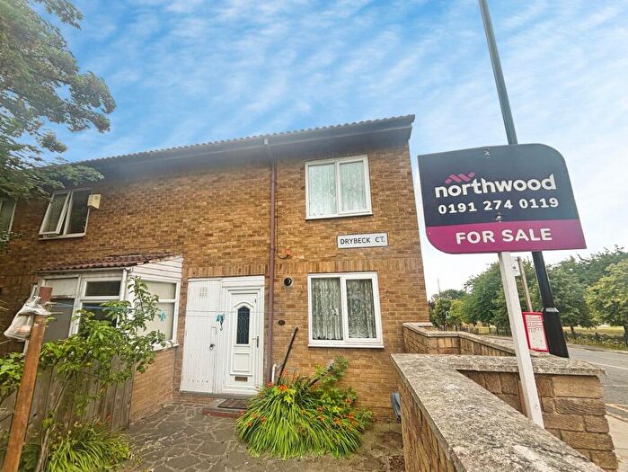 3 Bedroom Terraced House For Sale In Drybeck Court, Elswick, Newcastle Upon Tyne, NE4