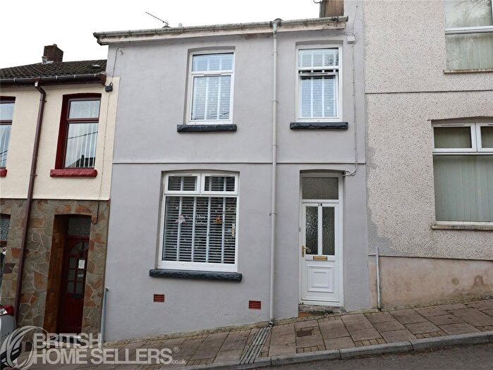 3 Bedroom Terraced House For Sale In Wordsworth Street, Cwmaman, Aberdare, Rhondda Cynon Taf, CF44