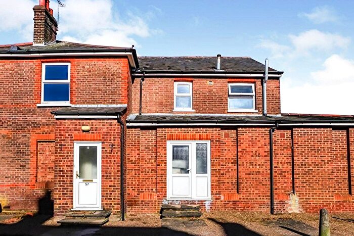 1 Bedroom Flat To Rent In Adrian Road, Abbots Langley, Hertfordshire, WD5