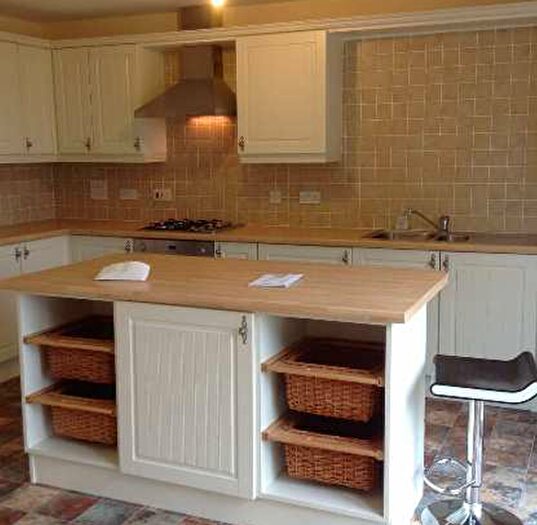 3 Bedroom House To Rent In Dellohay Park, Saltash, Cornwall, PL12
