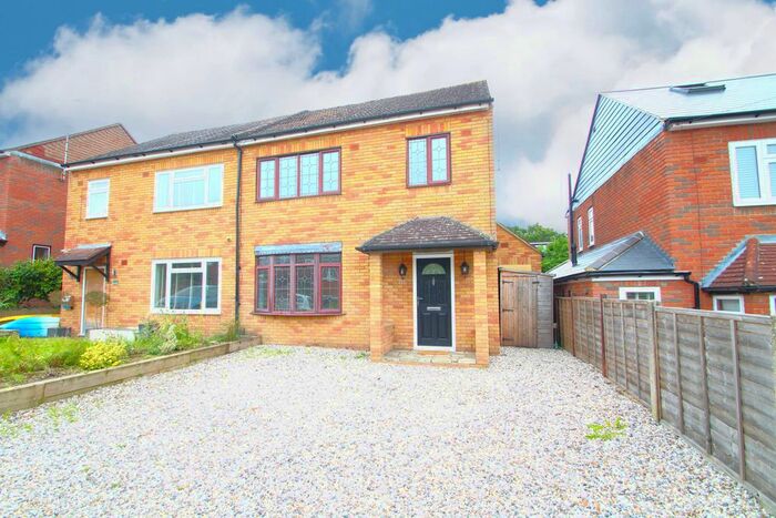3 Bedroom Semi-Detached House To Rent In The Broadway, Loughton, IG10