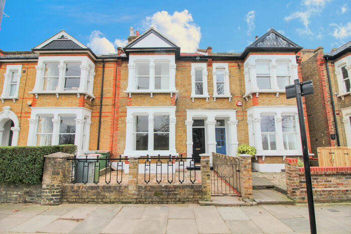 5 Bedroom Terraced House To Rent In Capel Road, Forest Gate, E7