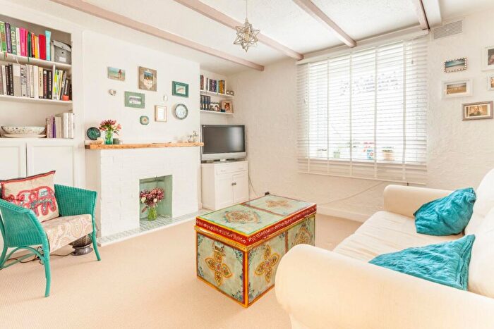 1 Bedroom Apartment For Sale In London Terrace, Brighton, BN1