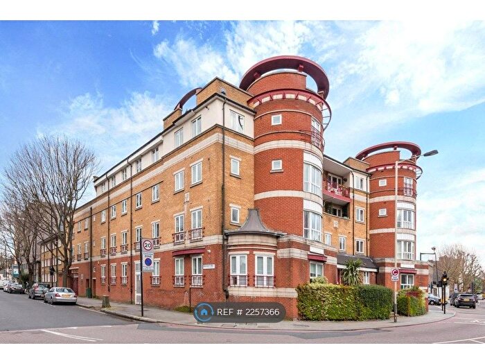 2 Bedroom Flat To Rent In Tower Bridge Road, London, SE1