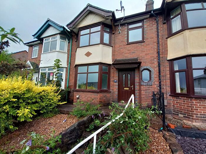3 Bedroom Terraced House To Rent In Hartshill Road, Stoke-On-Trent, ST4