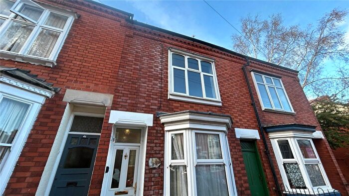 3 Bedroom Terraced House To Rent In Lorne Road, Leicester, LE2