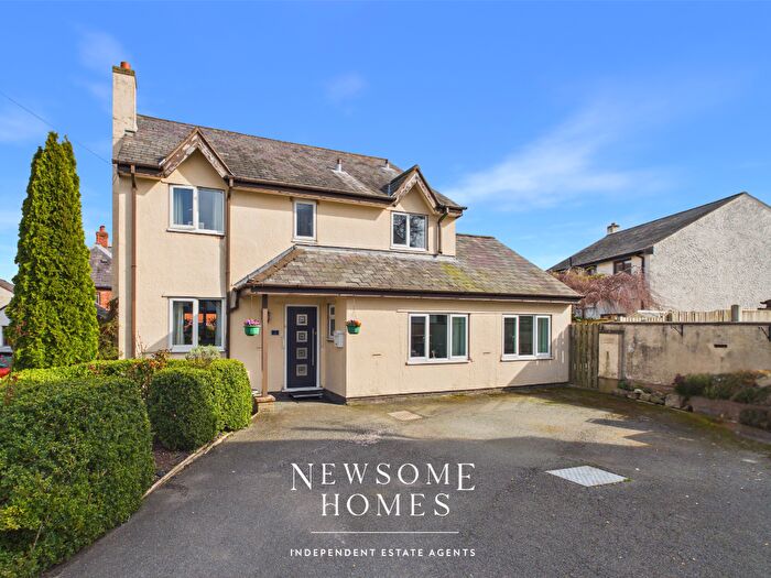 4 Bedroom Detached House For Sale In Parc Hafod, Caerwys, CH7