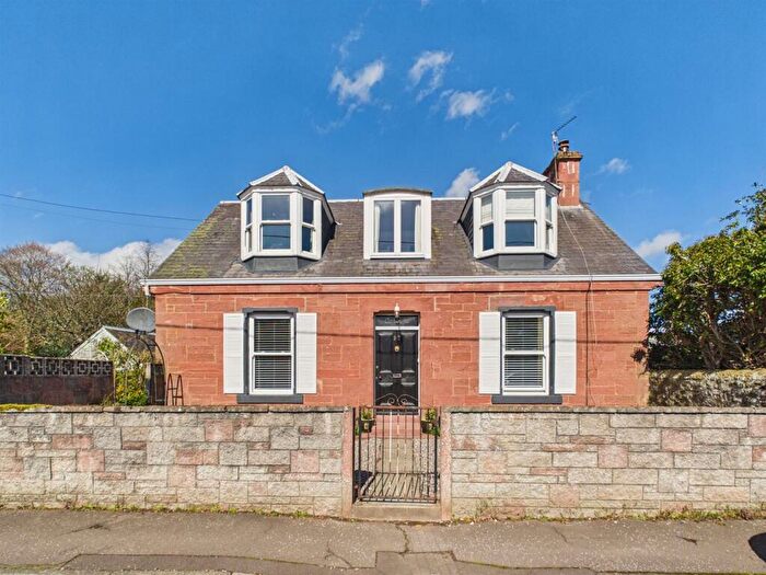 4 Bedroom Detached House For Sale In Cambridge Street, Alyth, Blairgowrie, PH11