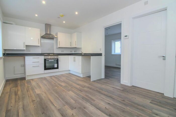 1 Bedroom Flat To Rent In Abbelaine Court, Laburnum Drive, Newport, NP19