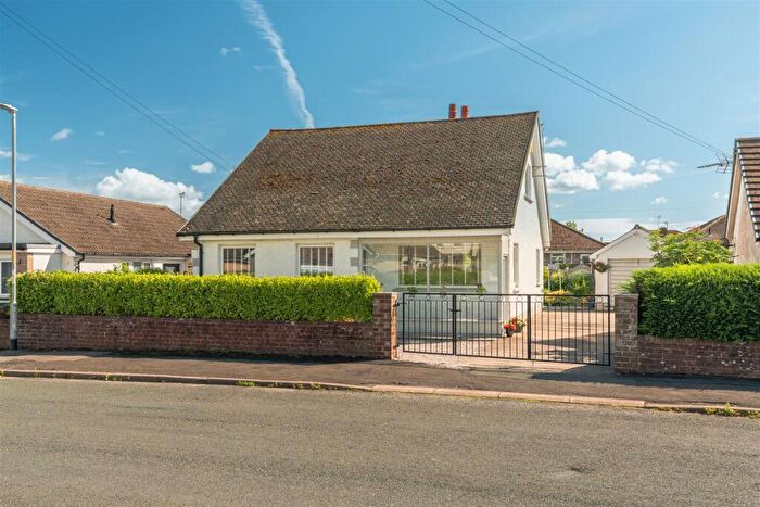 4 Bedroom Detached Bungalow For Sale In Birkett Drive, Ulverston, LA12