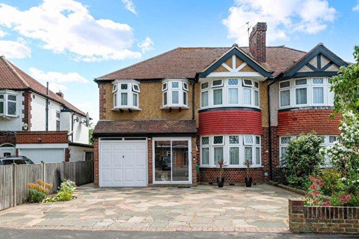 5 Bedroom Semi-Detached House For Sale In Woodlands Avenue, Worcester Park, KT4
