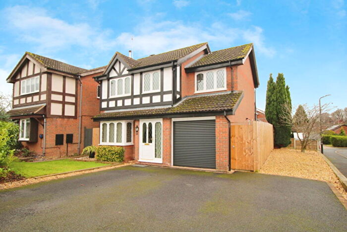 4 Bedroom Detached House For Sale In Whinchat Grove, Spennells, Kidderminster, DY10