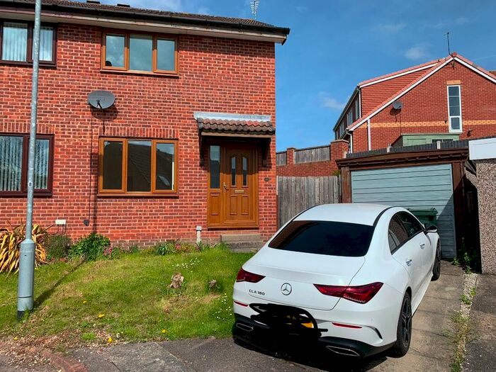 2 Bedroom Semi-Detached House To Rent In Ivanhoe Mews, Swallownest, Sheffield, S26