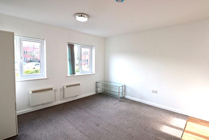 1 Bedroom Studio To Rent In Duncan Close, Moulton Park, Northampton, NN3