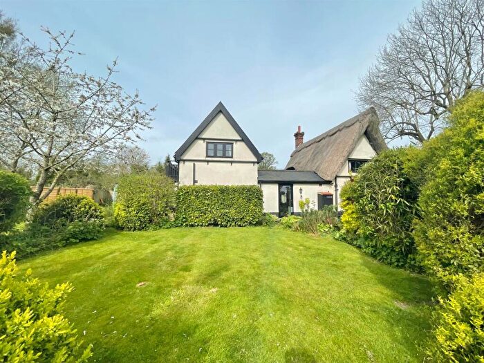 3 Bedroom Cottage For Sale In The Green, Tacolneston, NR16