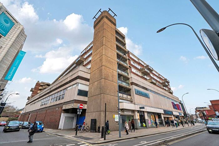 1 Bedroom Flat For Sale In King Street, Hammersmith, London, W6