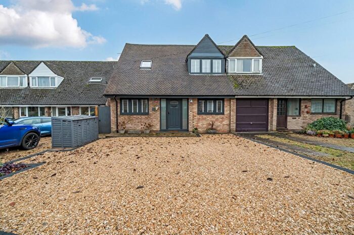 3 Bedroom Semi Detached House For Sale In Woodstock, Oxfordshire, OX20