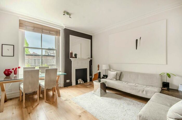 2 Bedroom Flat To Rent In Fawcett Court, Chelsea, London, SW10