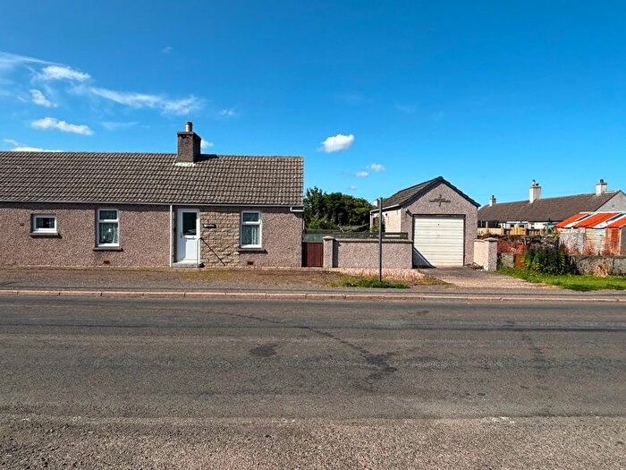3 Bedroom Semi-Detached Bungalow For Sale In Sinclair Street, Halkirk, KW12