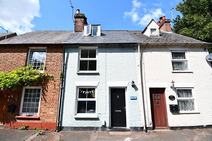 3 Bedroom Terraced House For Sale In Wilstead Road, Elstow, MK42