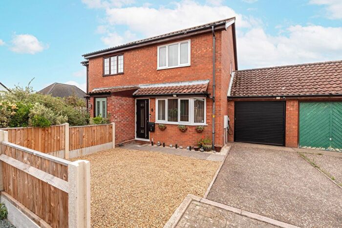 2 Bedroom Semi Detached House For Sale In Wells Avenue, North Walsham, NR28