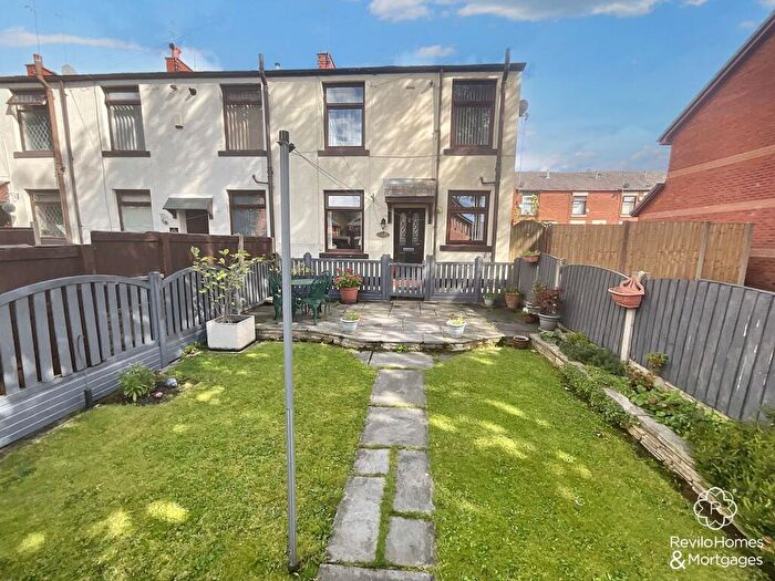 1 Bedroom End Of Terrace House For Sale In Air Hill Terrace, Rochdale, Greater Manchester, OL12