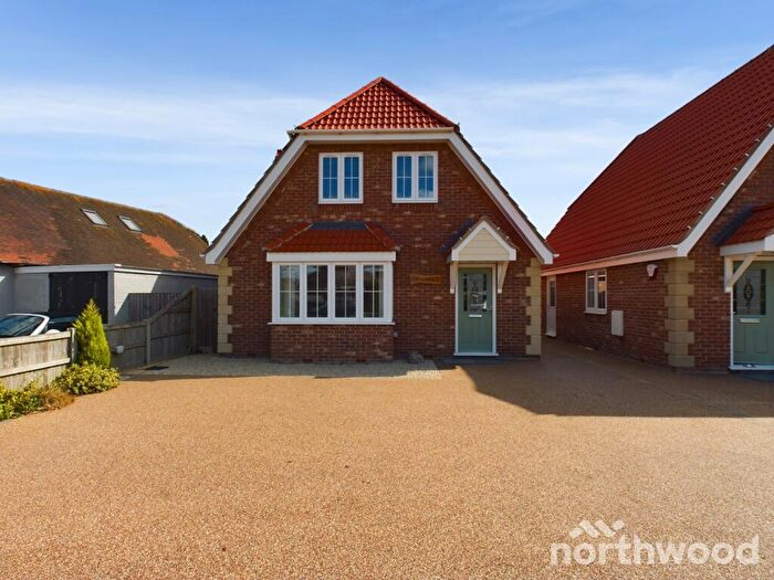 3 Bedroom Detached House For Sale In Main Road, Holland On Sea, CO13