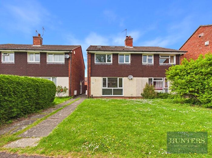3 Bedroom Semi-Detached House To Rent In Broad Oak Way, Hatherley, Cheltenham, GL51