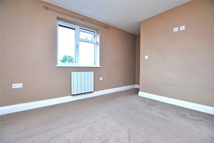 1 Bedroom Flat To Rent In Ash Street, Ash, Aldershot, Surrey, GU12