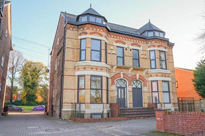 2 Bedroom Apartment For Sale In Upper Chorlton Road, Whalley Range, M16
