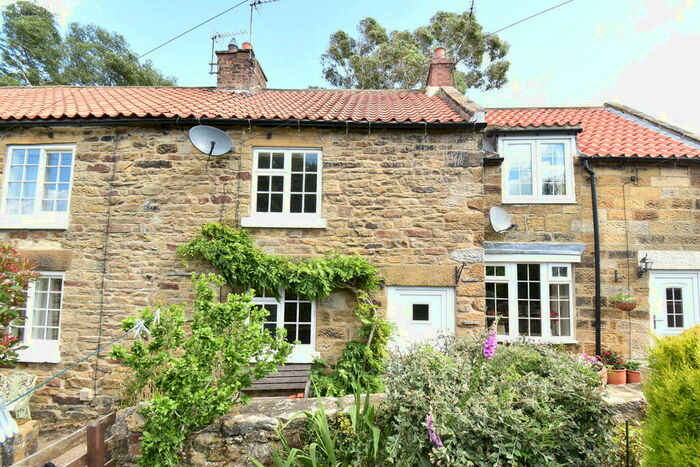 2 Bedroom Terraced House For Sale In North End, Osmotherley, Northallerton, DL6