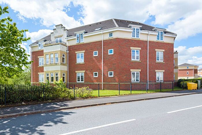 2 Bedroom Flat For Sale In Doveholes Drive, Handsworth, S13