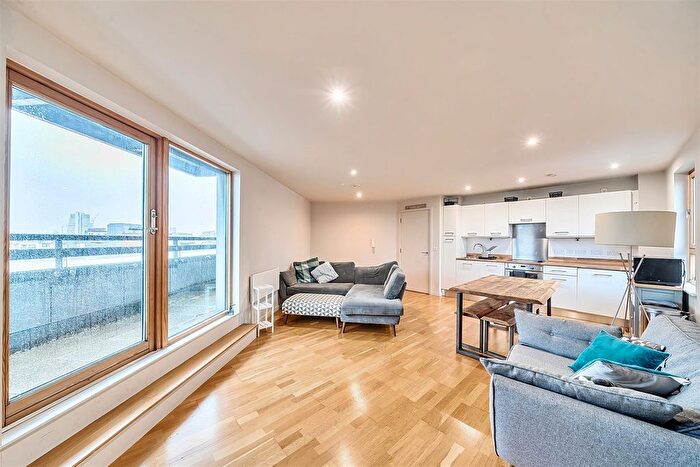 1 Bedroom Flat To Rent In Gateway West, East Street, Leeds, LS9