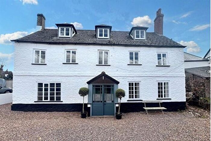 5 Bedroom Detached House To Rent In Monmouth Avenue, Topsham, Exeter, EX3