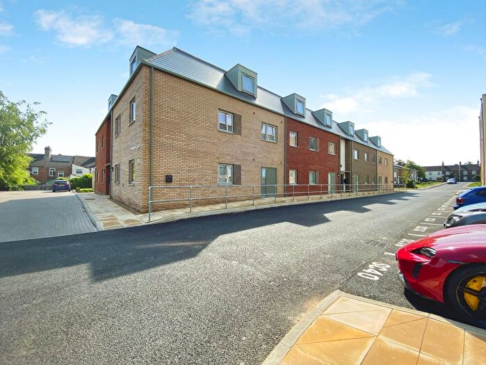 1 Bedroom Flat To Rent In Swain Court, Peterborough, PE2