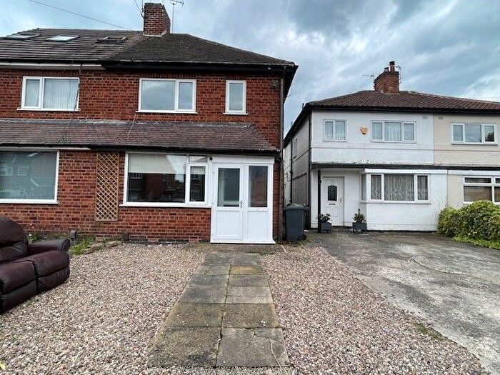 3 Bedroom Semi-Detached House To Rent In Peveril Road, Nottingham, NG9