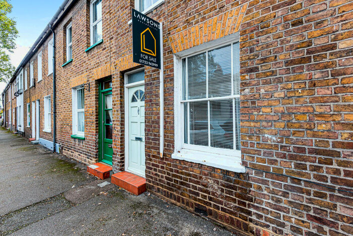 2 Bedroom Terraced House To Rent In Bexley Street, Windsor, SL4