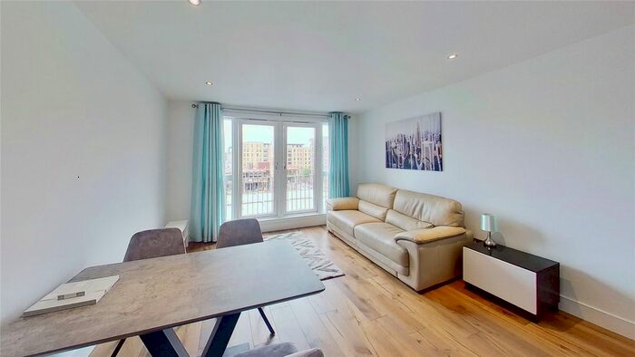 1 Bedroom Flat To Rent In Melvin Walk, Edinburgh, EH3
