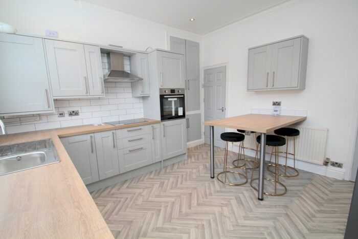 4 Bedroom Terraced House To Rent In All Bills Included, Grimthorpe Terrace, Headingley, LS6