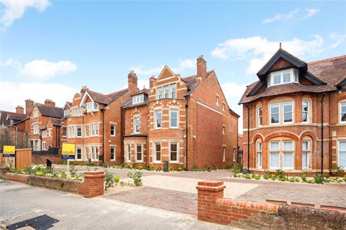 2 Bedroom Apartment To Rent In Bardwell Road, Oxford, Oxfordshire, OX2